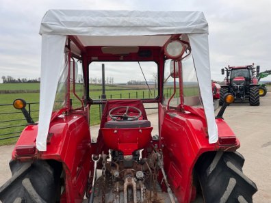 Massey Ferguson 148