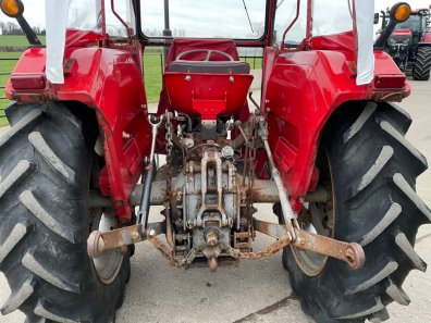 Massey Ferguson 148