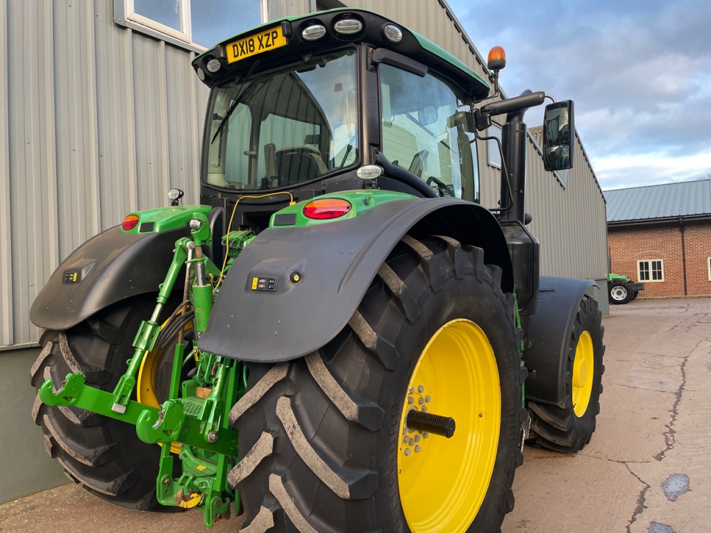John Deere 6250R