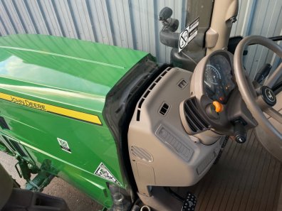 John Deere 6250R