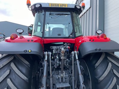 Massey Ferguson 7720S Efficient