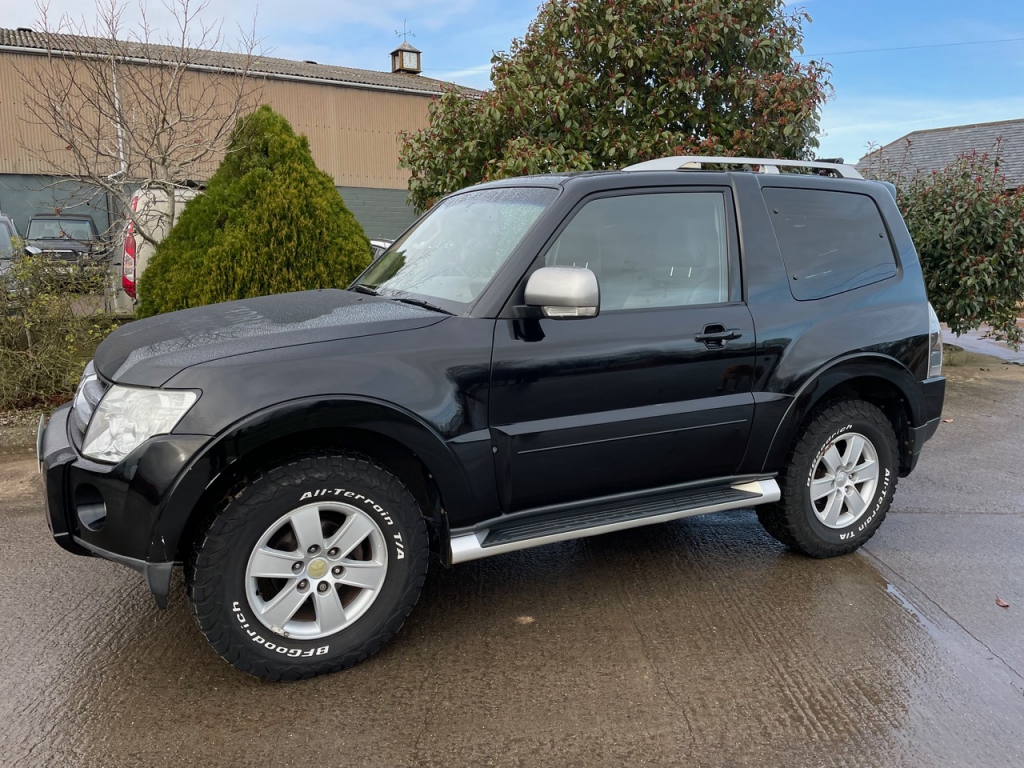Mitsubishi Shogun 4Work Warrior commercial 3.2 diesel