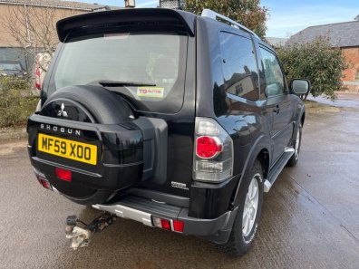 Mitsubishi Shogun 4Work Warrior commercial 3.2 diesel