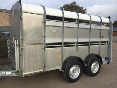 Ifor Williams TA510G 12ft livestock trailer