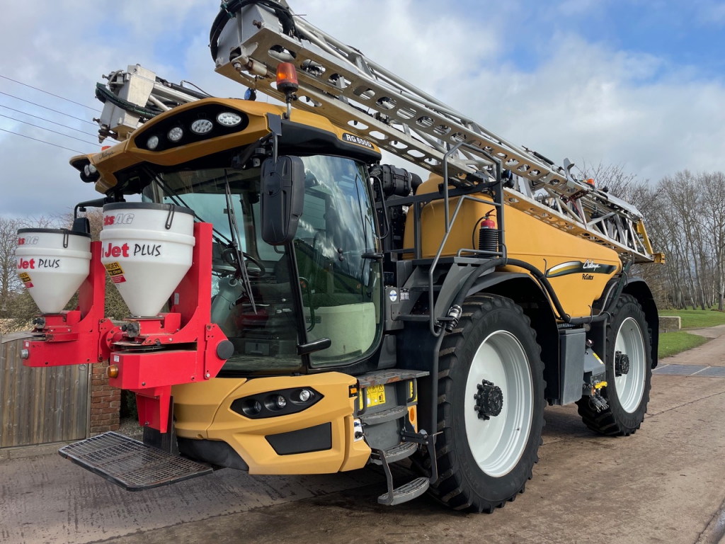 Challenger RoGator RG655D sprayer