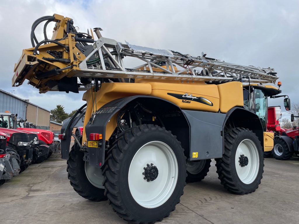 Challenger RoGator RG655D sprayer