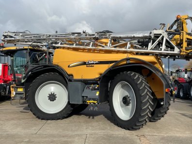 Challenger RoGator RG655D sprayer