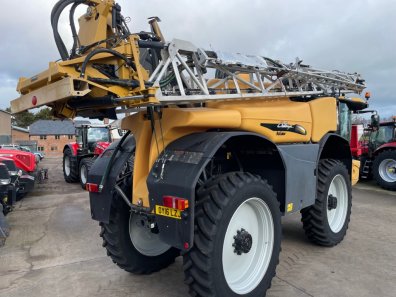Challenger RoGator RG655D sprayer