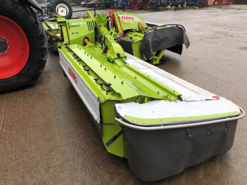 Claas Disco 9400C + 3200FC mower conditioners