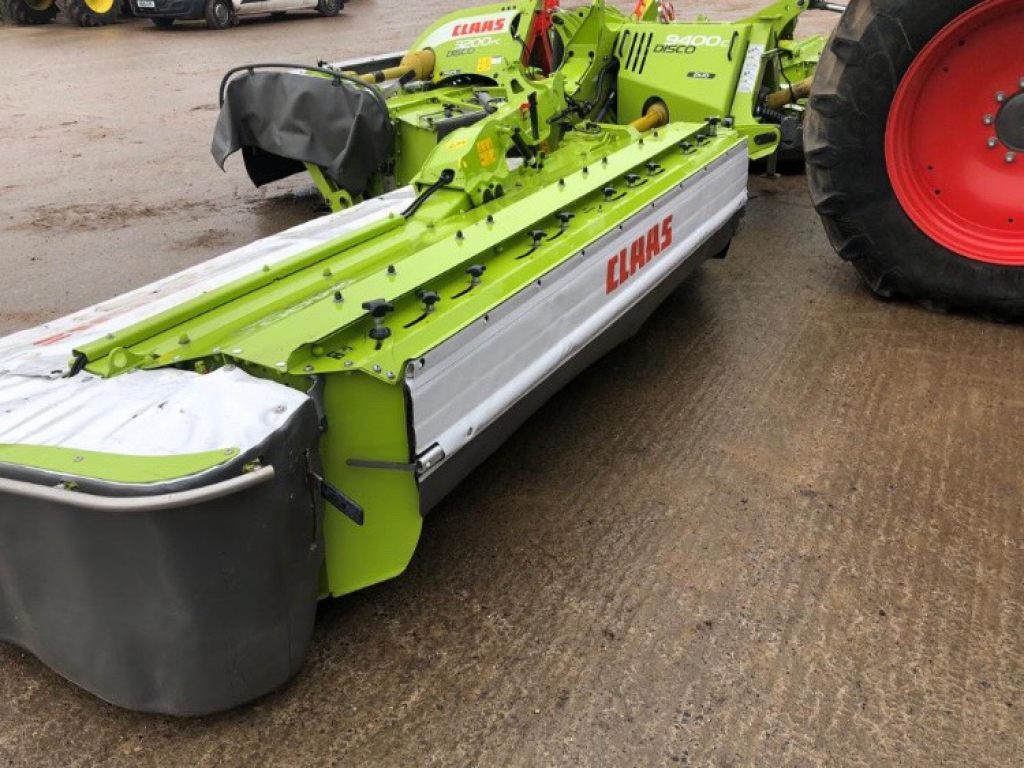 Claas Disco 9400C + 3200FC mower conditioners