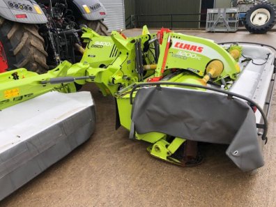 Claas Disco 9400C + 3200FC mower conditioners