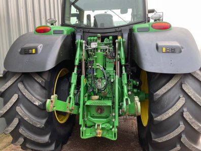 John Deere 6175R
