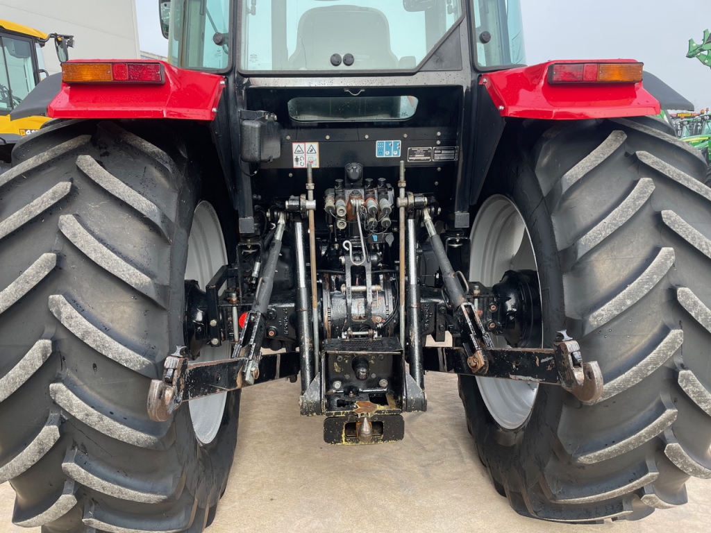 Massey Ferguson 4370
