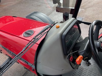 Massey Ferguson 4370