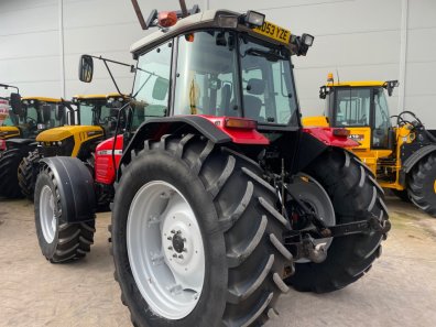 Massey Ferguson 4370