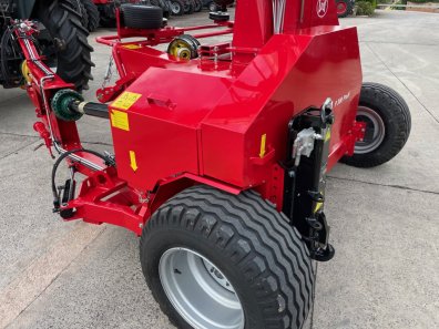 Lely Storm P 300 Profi trailed forager