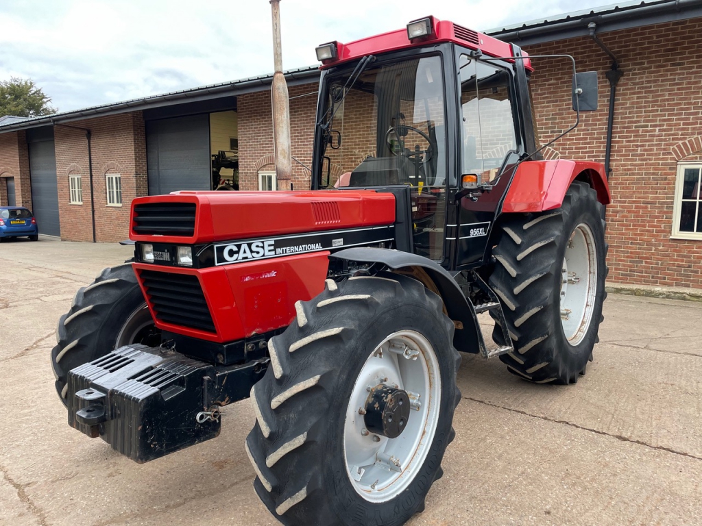 Case International 956XL