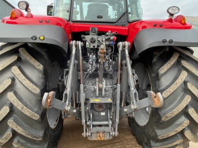 Massey Ferguson 7720S Efficient
