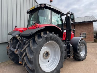 Massey Ferguson 7720S Efficient