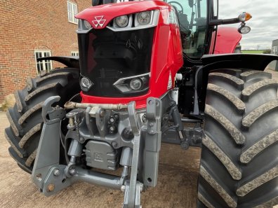 Massey Ferguson 7720S Efficient