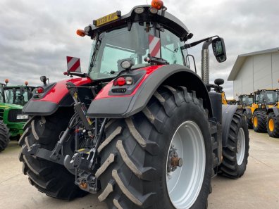 Massey Ferguson 8740S