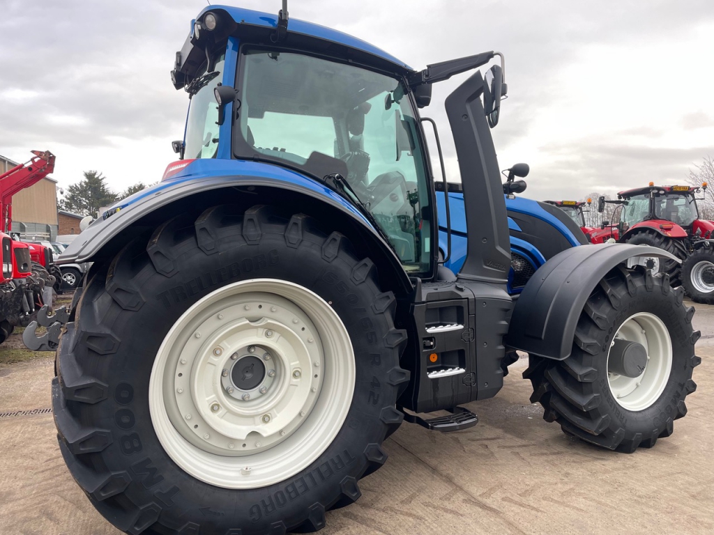 Valtra T235 Direct