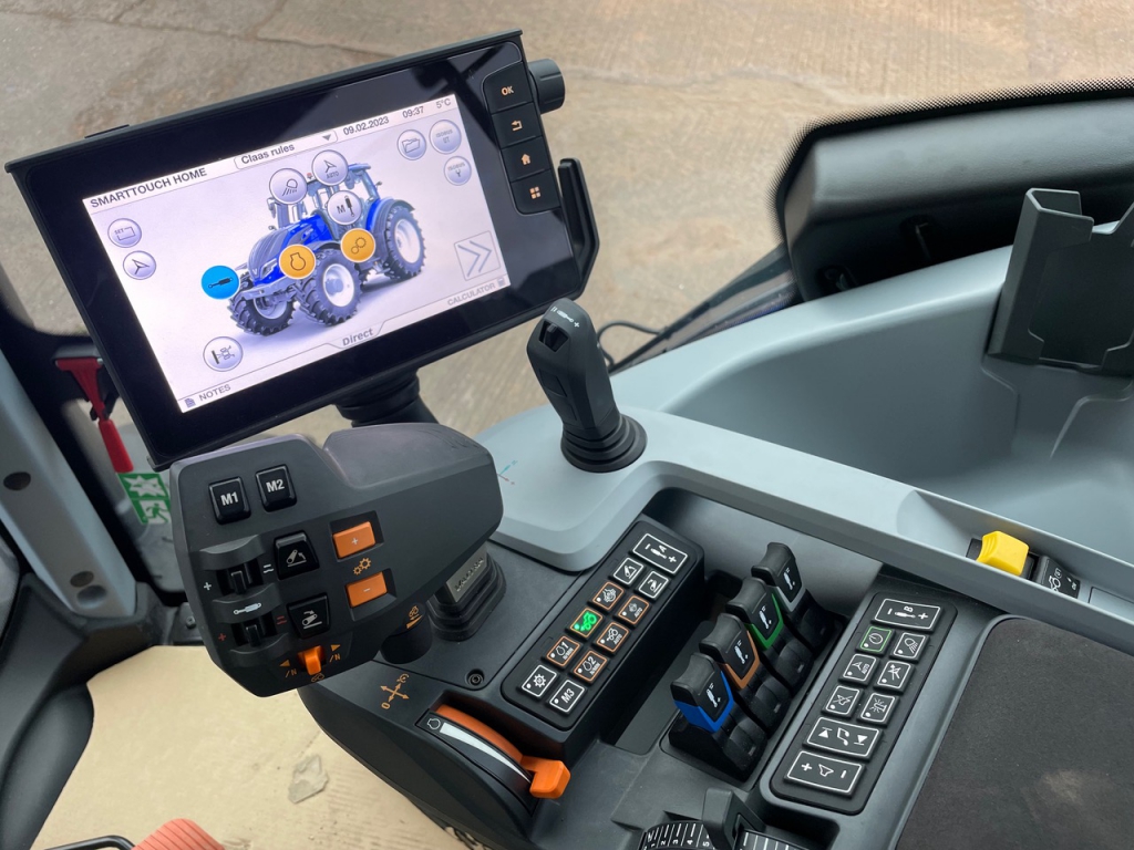 Valtra T235 Direct