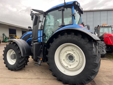 Valtra T235 Direct