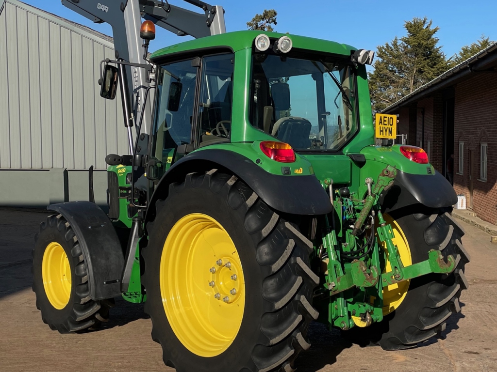 John Deere 6430