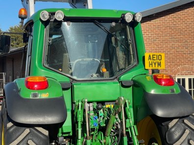 John Deere 6430