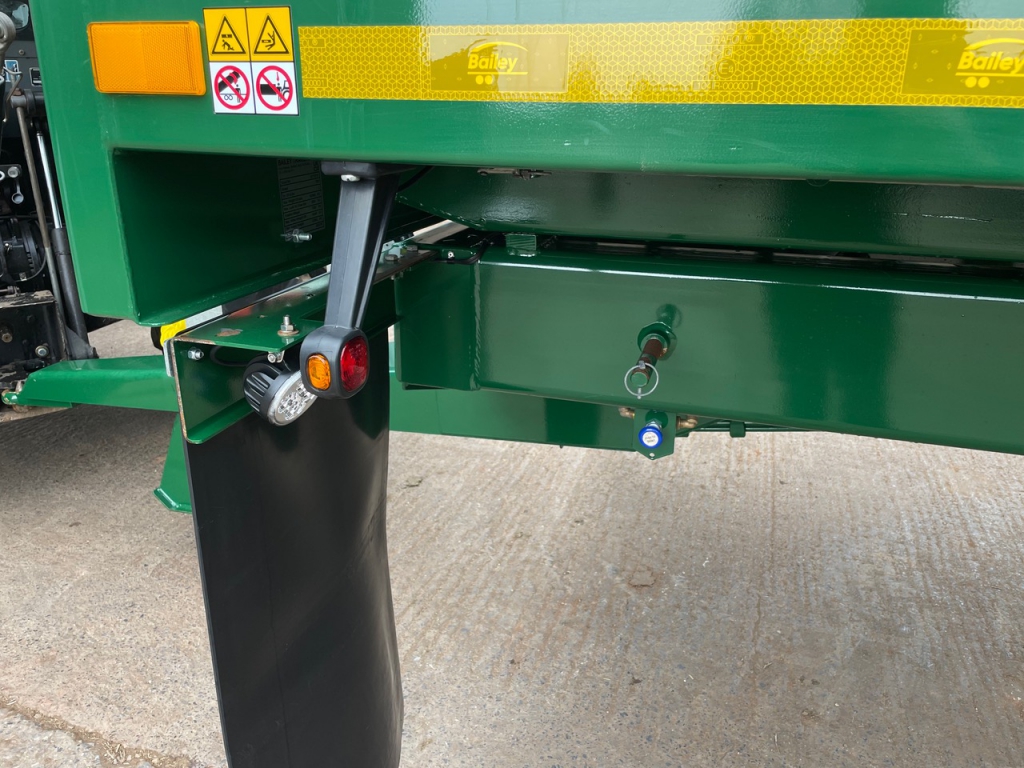 Bailey 16 ton TB grain trailer