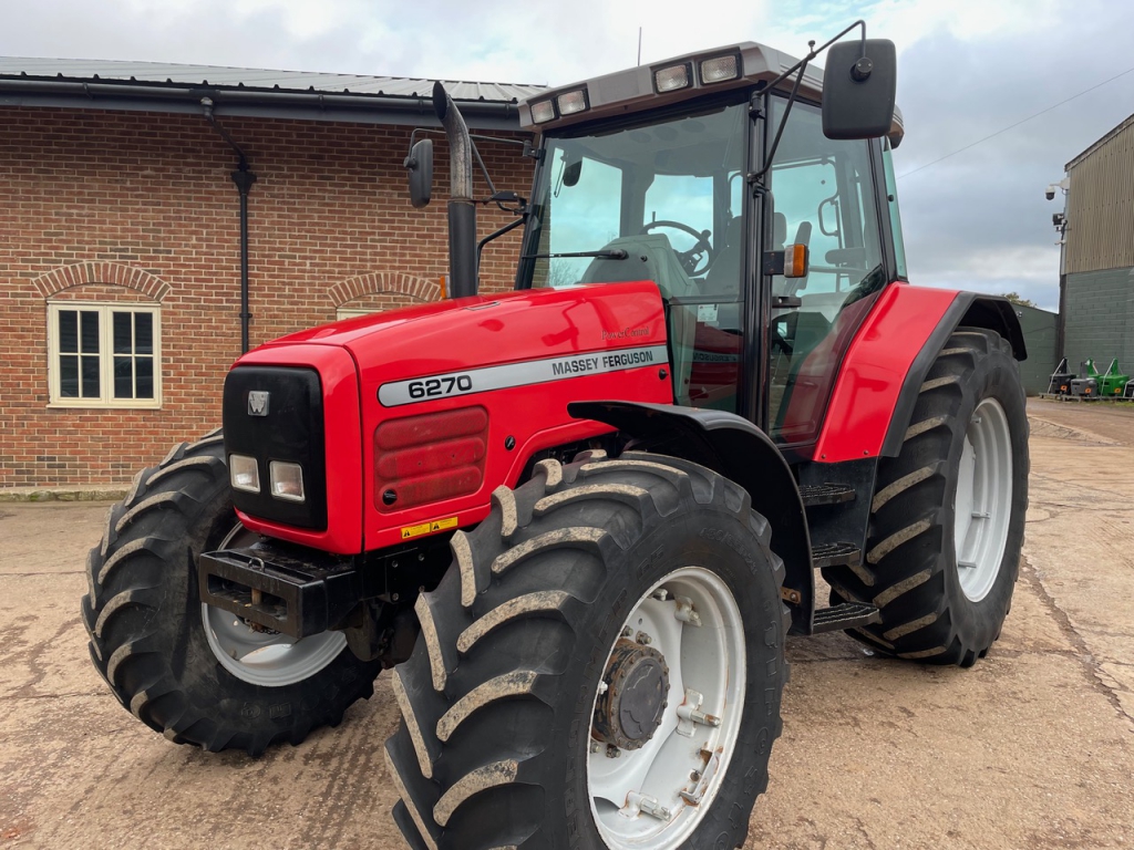 Massey Ferguson 6270