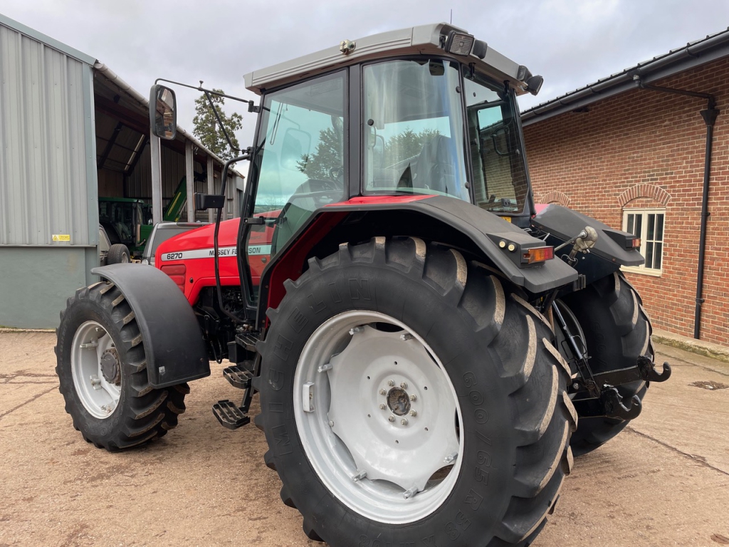 Massey Ferguson 6270