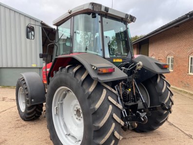 Massey Ferguson 6270