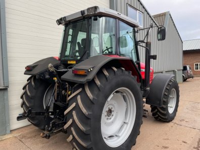 Massey Ferguson 6270