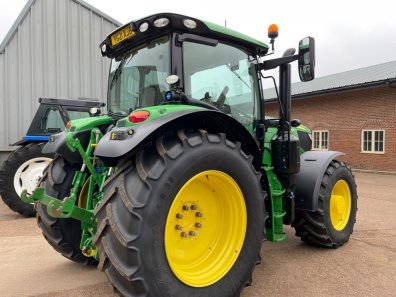 John Deere 6155R