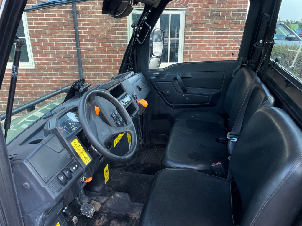 John Deere Gator XUV 865M Gator