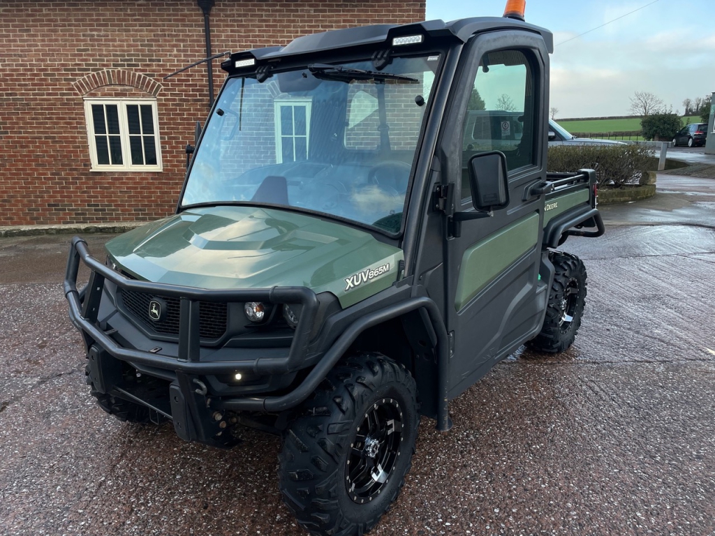 John Deere Gator XUV 865M Gator