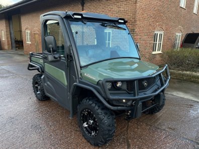 John Deere Gator XUV 865M Gator
