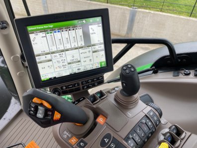 John Deere 6155R Ultimate