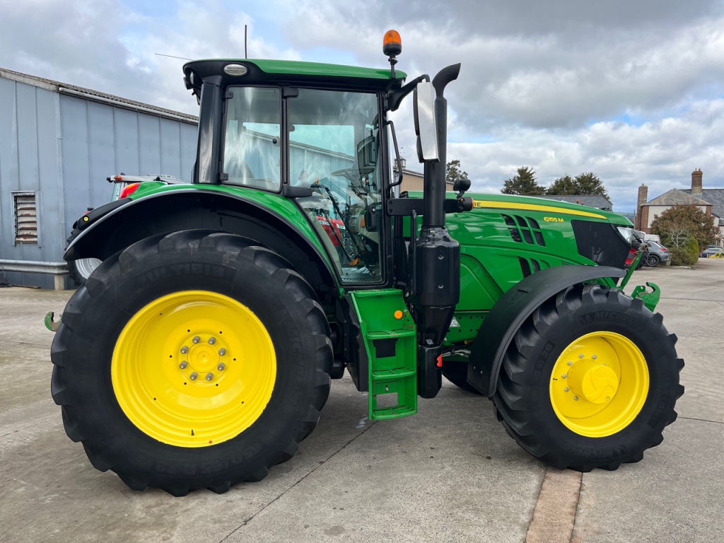 John Deere 6155M