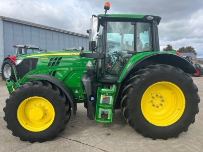 John Deere 6155M