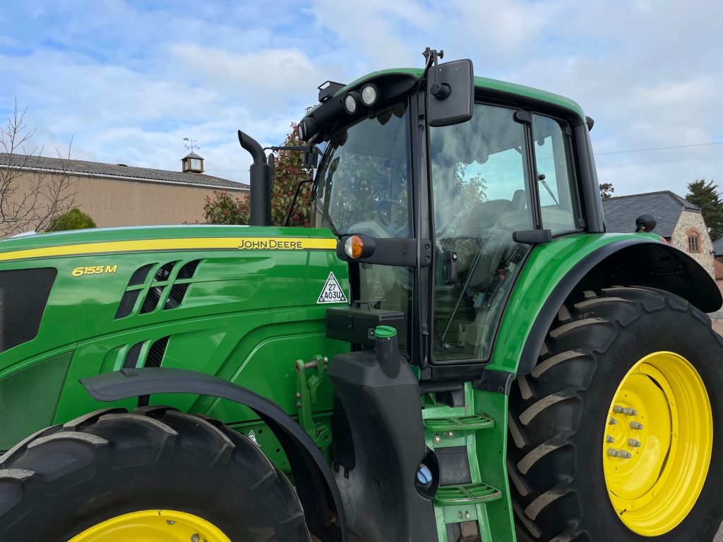 John Deere 6155M