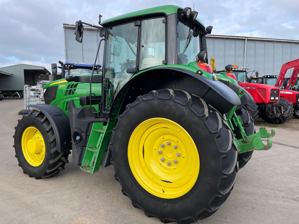 John Deere 6155M