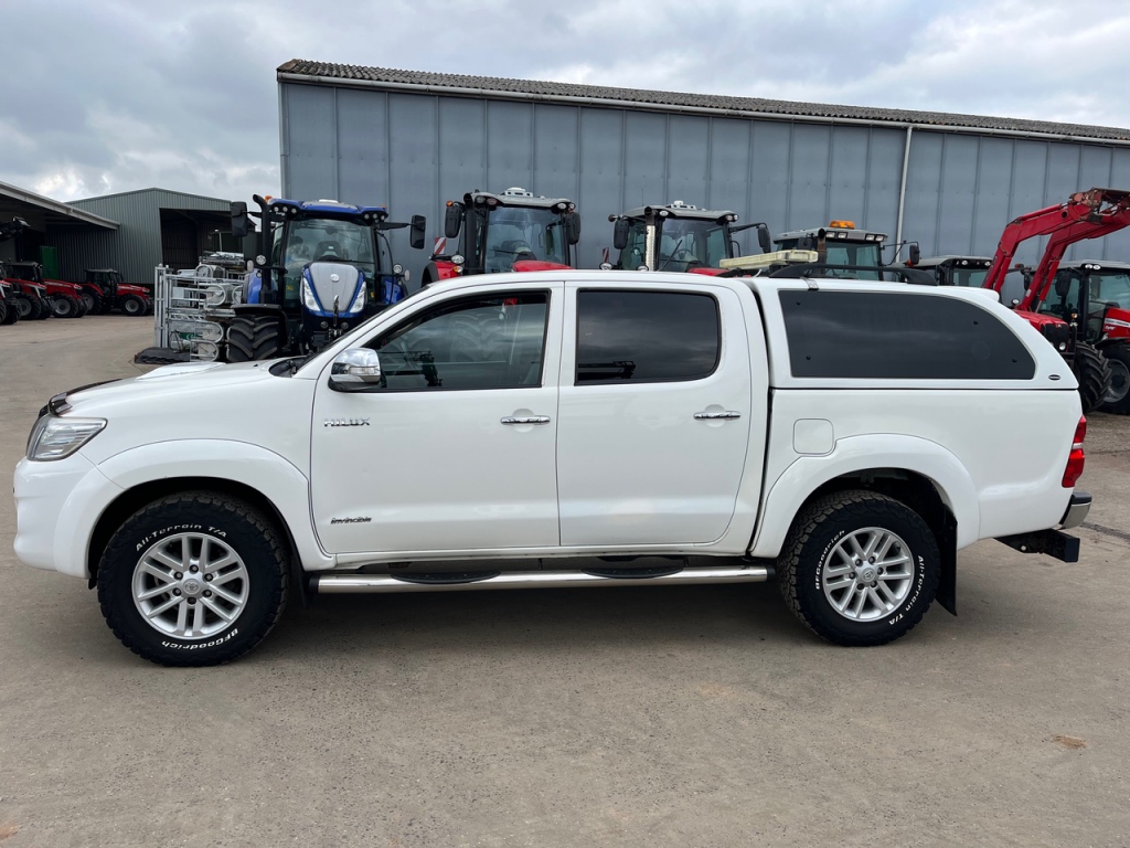 Toyota Hilux Invincible  3.0 Diesel