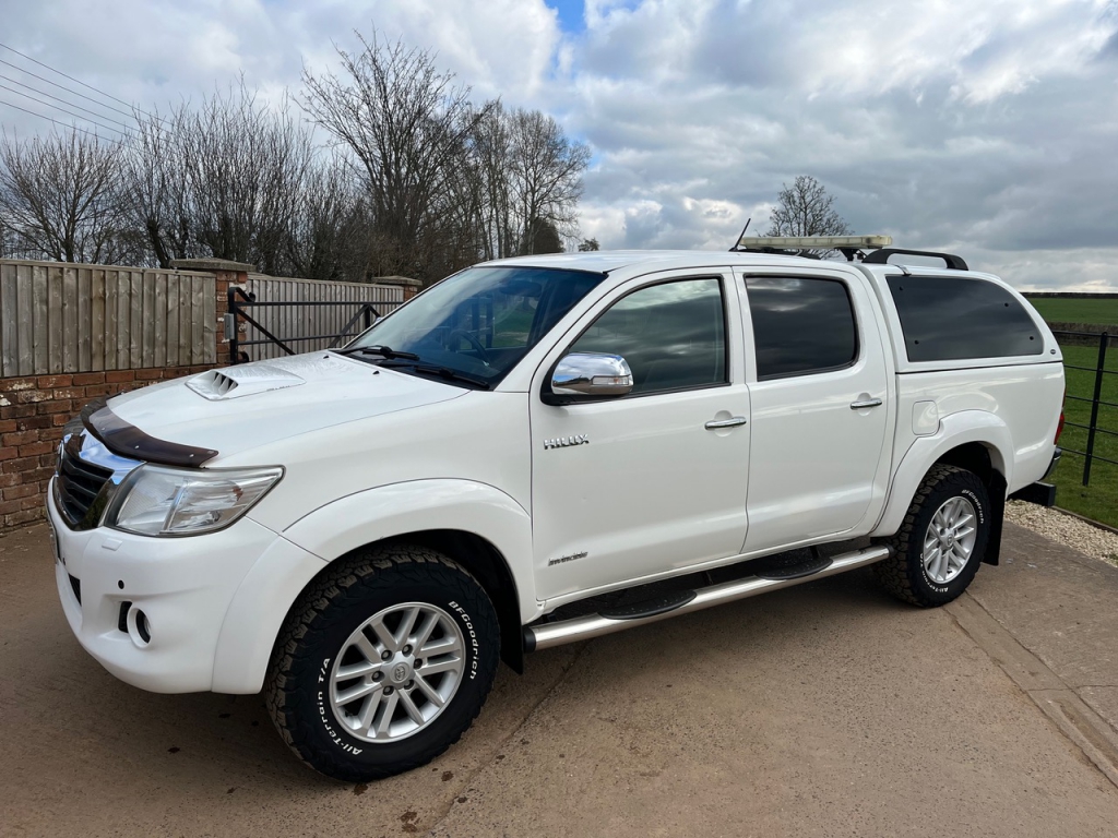 Toyota Hilux Invincible  3.0 Diesel