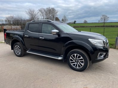 Nissan Navara Tekna 2.3 Diesel