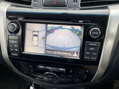 Nissan Navara Tekna 2.3 Diesel
