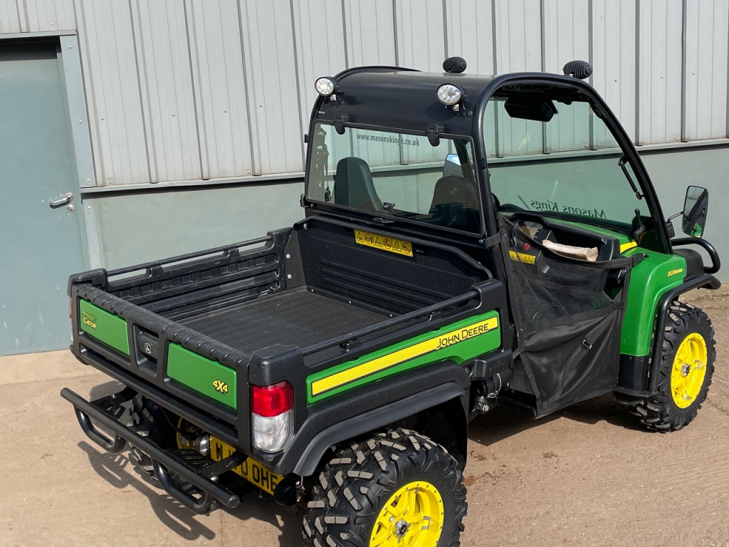 John Deere 855M Gator