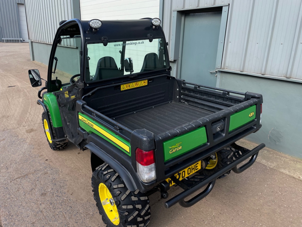 John Deere 855M Gator